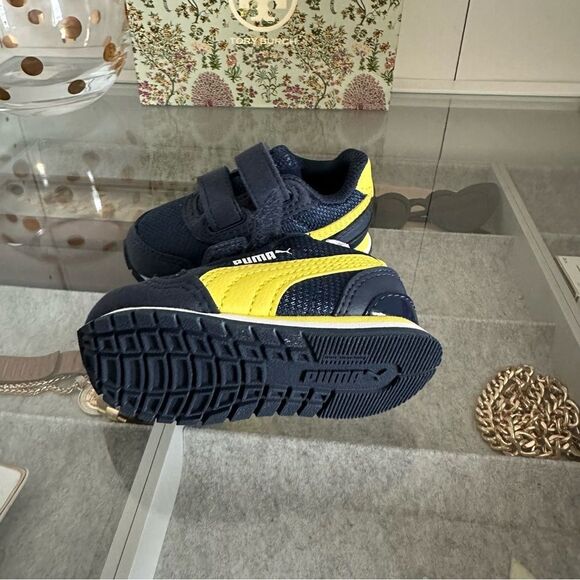Puma Baby Street Runner V2 Mesh Hook and Loop Navy and Yellow Stripe Sneakers 4 - Picture 11 of 11